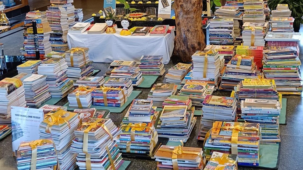 Visuals from the book donation campaign by Vijaya School in Hassan.
