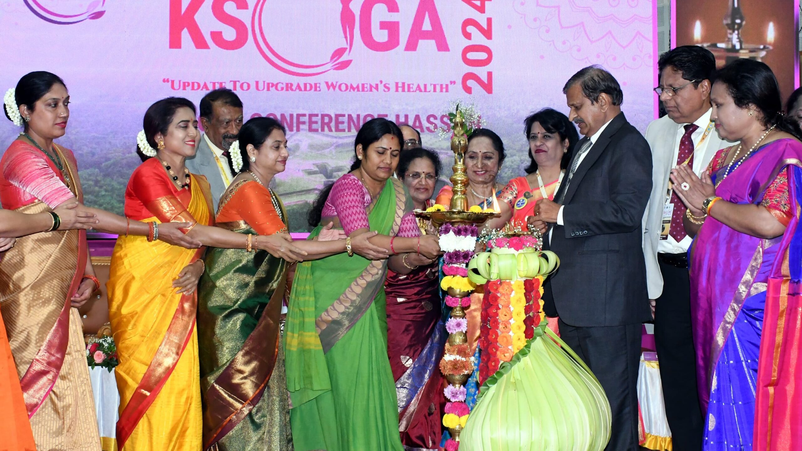Visuals from the general conference of doctors in Hassan on Friday, with noted cardiologist Dr CN Manjunath being the chief guest.