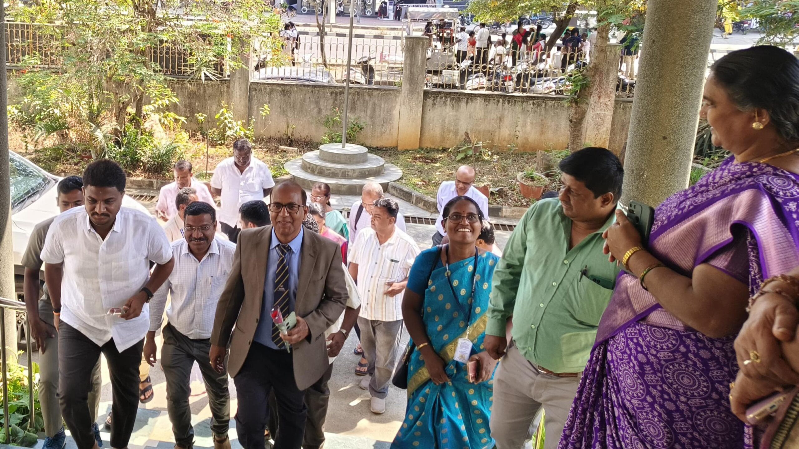 Hassan MP Shreyas Patel and officials of BSNL participating in the meeting in BSNL Bhavan in Hassan on Wednesday.