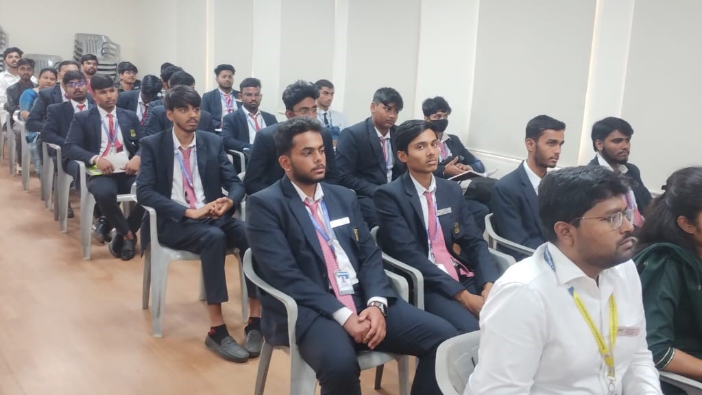 Students of Surana College, Bengaluru, at MCE Hassan.