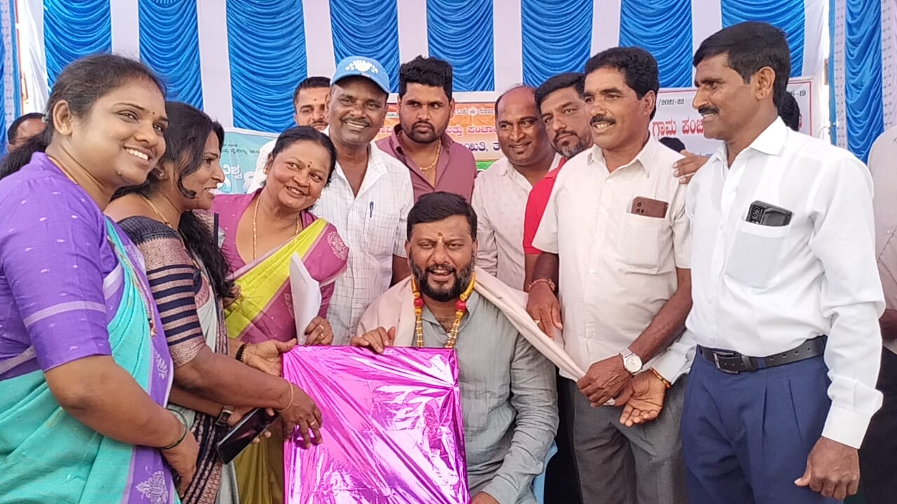 Visuals from the programme held at Tejur Gram Panchayat.